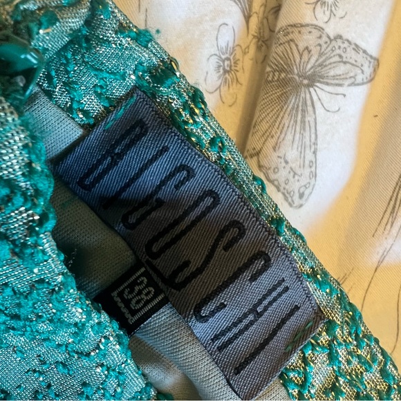 Bigoschi shirt and skirt matching set silver and turquoise pattern - Picture 6 of 8